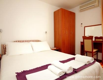 Leiligheter Draskovic, 2-roms leilighet, privat innkvartering i sted Petrovac, Montenegro - Soba 3